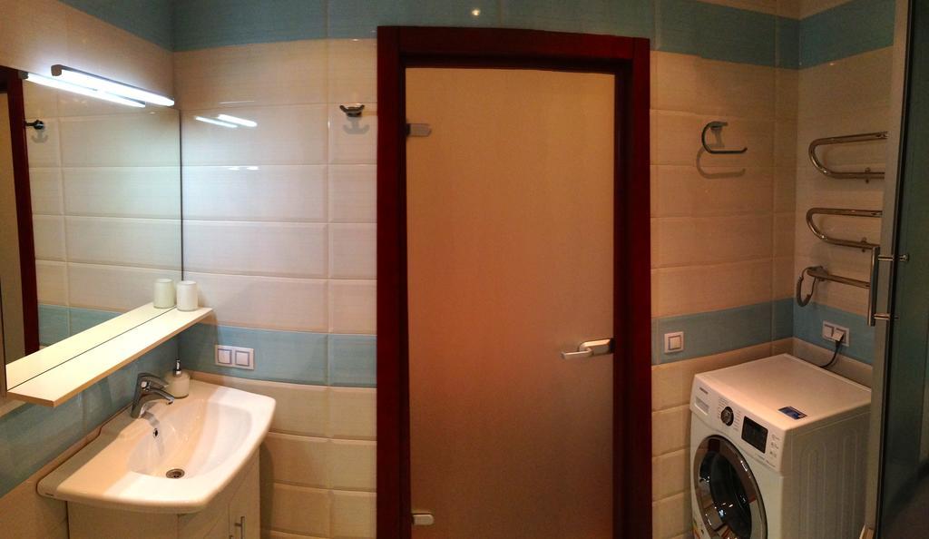 Apartment Mihailovskaya Киев Экстерьер фото